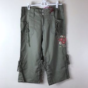 BeBop Green Embroidered Capri Pants